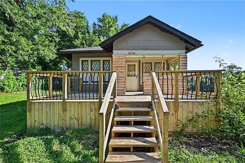 3216 21st St, Kansas City, MO, 64127-3225 | Card Image