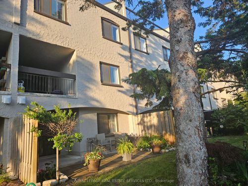 5-1008 Falgarwood Dr, Oakville, ON, L6H2P5 | Card Image