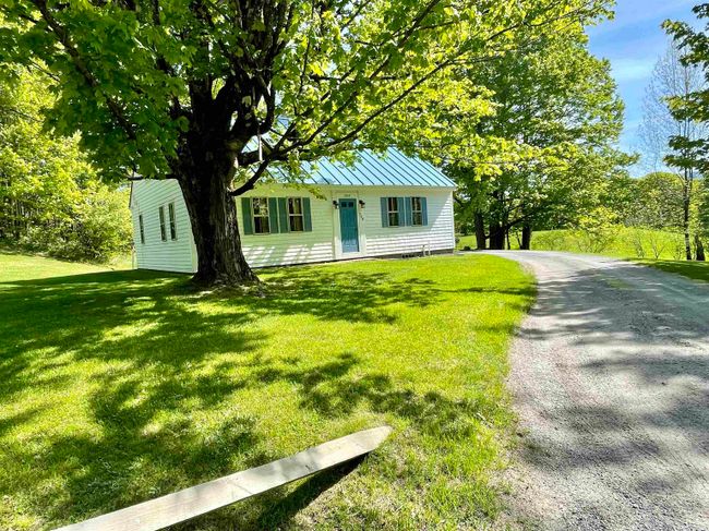726 White School Road, House other with 3 bedrooms, 1 bathrooms and null parking in Burke VT | Image 2