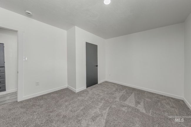 207 Park Ave, House other with 3 bedrooms, 2 bathrooms and 1 parking in Nyssa OR | Image 21