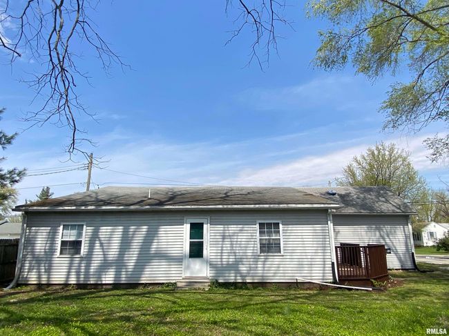 11 N Mechanic St, House other with 4 bedrooms, 2 bathrooms and null parking in Winchester IL | Image 5