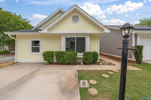 101 Bentworth Ln, Madison, AL, 35758-2423 | Card Image