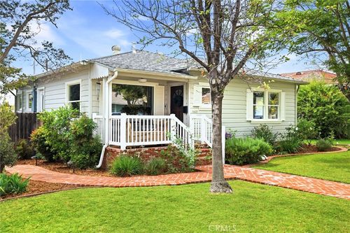 639 Clay St, Fillmore, CA, 93015-1426 | Card Image