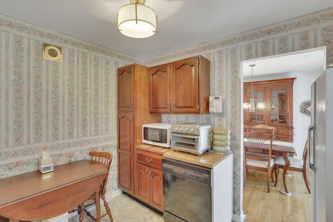 6693 Red Coach Ln, House other with 3 bedrooms, 2 bathrooms and null parking in Reynoldsburg OH | Image 14