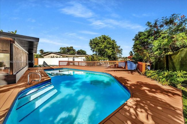 5890 Sw 13 Th St, House other with 4 bedrooms, 3 bathrooms and null parking in Plantation FL | Image 25