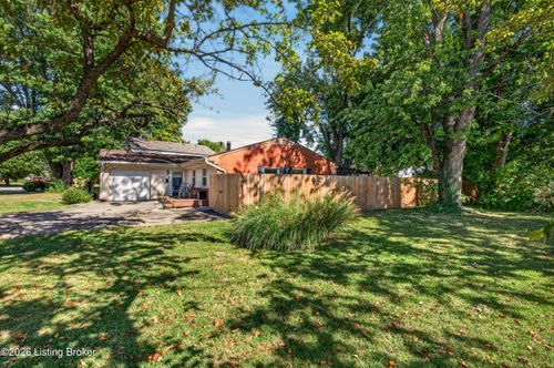 3906 Hillbrook Dr, Louisville, KY, 40220-1104 | Card Image