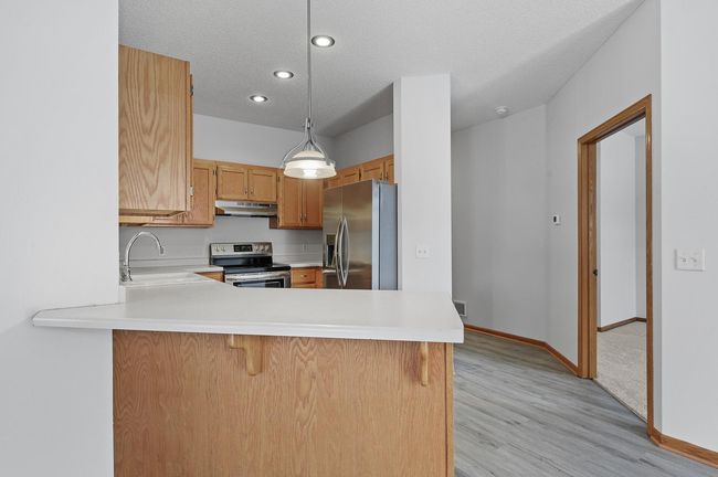 1118 Crystal Pl W, Townhouse with 2 bedrooms, 2 bathrooms and null parking in Chaska MN | Image 13