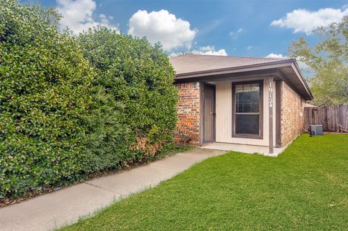 1913 San Rafael St, Fort Worth, TX, 76134-8439 | Card Image