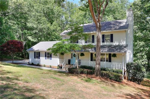 2315 Fisher Dr, Loganville, GA, 30052-3558 | Card Image