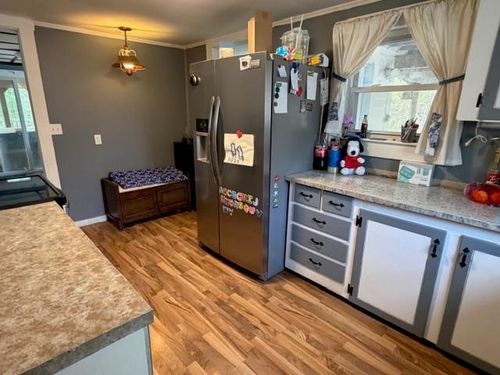 14 Hall Ave, Merrimack, NH, 03054-4636 | Card Image