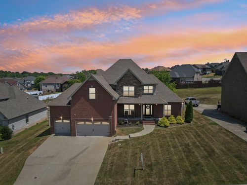 966 Terraceside Cir, Clarksville, TN, 37040-6134 | Card Image