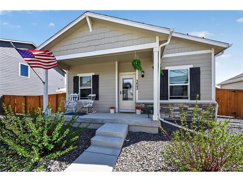 3042 Nectar St, Strasburg, CO, 80136-7750 | Card Image