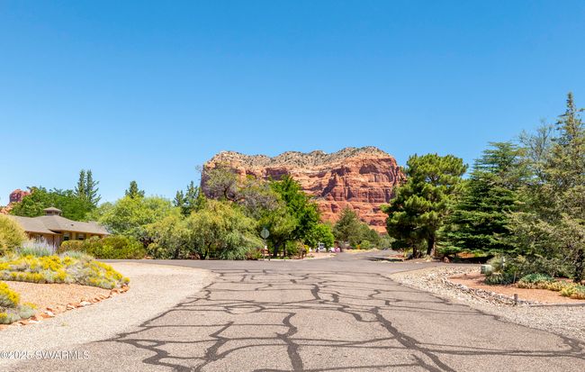 15 Broken Lance Way, House other with 3 bedrooms, 3 bathrooms and null parking in Sedona AZ | Image 36