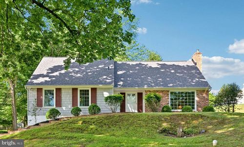 36 Dogwood Ln, GLEN MILLS, PA, 19342-1328 | Card Image