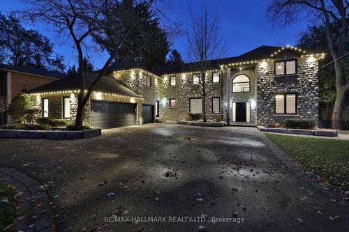 88 Colonel Danforth Trail, Scarborough, ON, M1C1R1 | Card Image