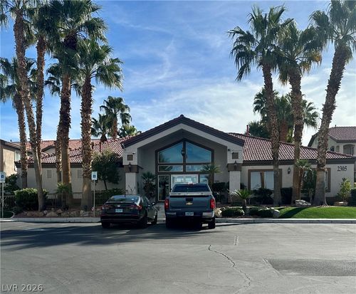 522-2305 W Horizon Ridge Pkwy, Henderson, NV, 89052-5764 | Card Image
