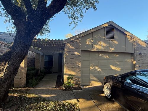 4139 Rosser Sq, Dallas, TX, 75244-6643 | Card Image