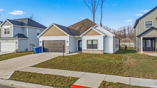 4800 Falcon Pkwy, New Haven, IN, 46774-3149 | Card Image