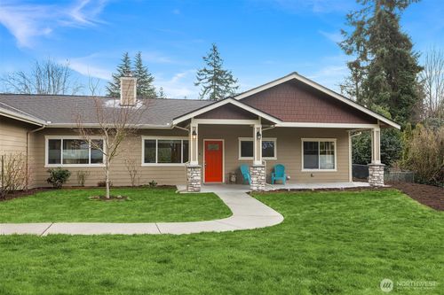 22709 Se 16th St, Sammamish, WA, 98075-9505 | Card Image