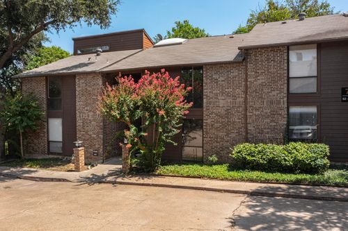 apt-58-7522 Holly Hill Dr, Dallas, TX, 75231-4513 | Card Image
