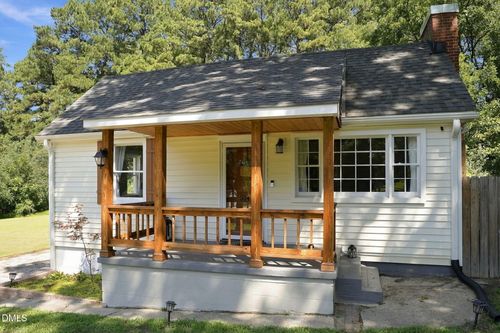 314 N Pine St, Spring Hope, NC, 27882-7889 | Card Image
