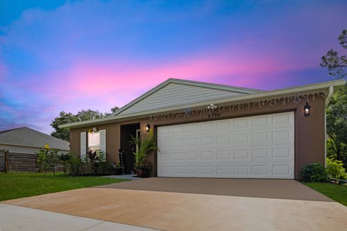 8756 103rd Ave, Vero Beach, FL, 32967-3231 | Card Image