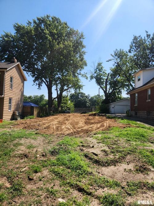 311 S 14th St, Quincy, IL, 62301-4235 | Card Image