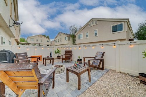 102-6531 Ozzie Harriet Ave, Las Vegas, NV, 89122-1724 | Card Image