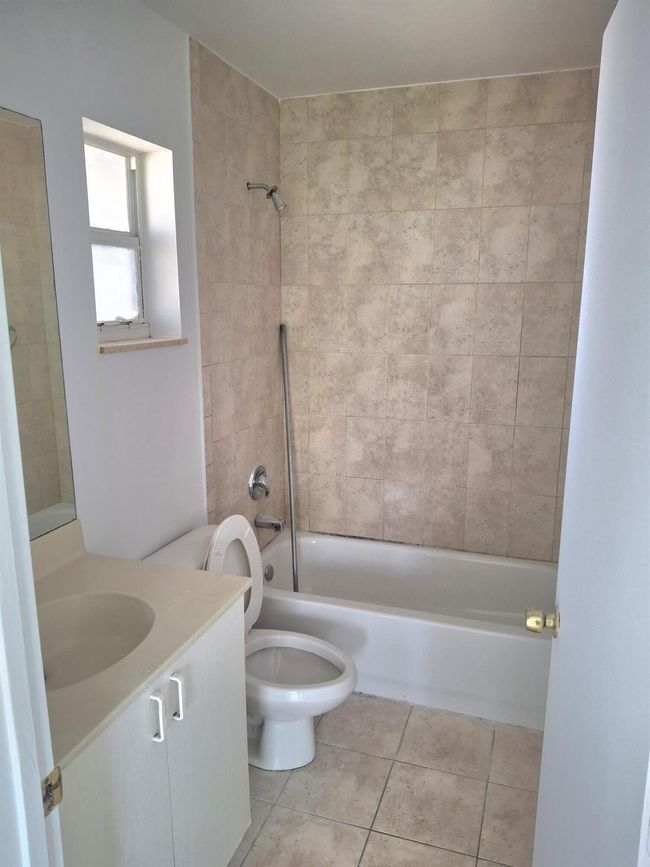 701 Nw 15 Th Ct, House other with 4 bedrooms, 2 bathrooms and null parking in Pompano Beach FL | Image 19