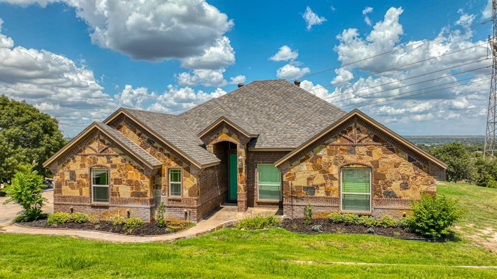 Sandridge Dr, Weatherford, TX 76085