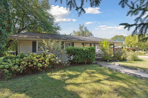 12900 Lake Point Pass, Van Buren Township, MI, 48111-2243 | Card Image