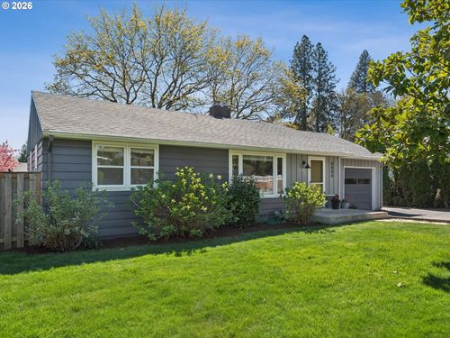 8800 Sw Coral St, Tigard, OR, 97223-6653 | Card Image