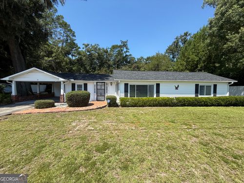 209 Bradwell St, Hinesville, GA, 31313-2705 | Card Image