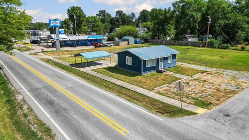 102 Galveston St Se, Gravette, AR, 72736-9751 | Card Image