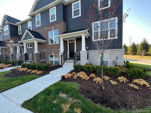 263 N Sydney Ct, Plymouth, MI, 48170-4958 | Card Image