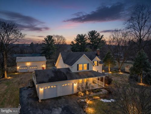 3487 Augusta Dr, IJAMSVILLE, MD, 21754-9040 | Card Image