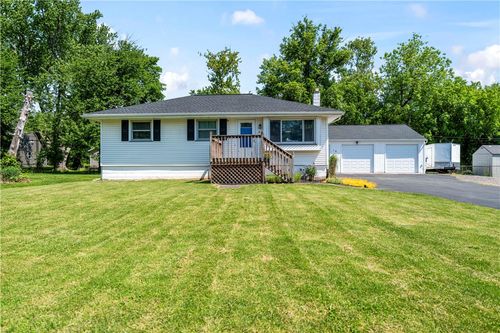 18 Chester Ave, Rochester, NY, 14623-2006 | Card Image