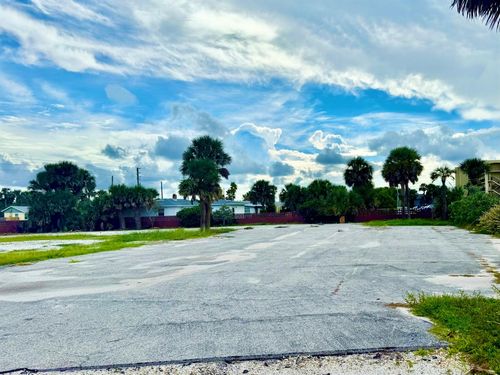 1401 N Atlantic Ave, DAYTONA BEACH, FL, 32118-3501 | Card Image