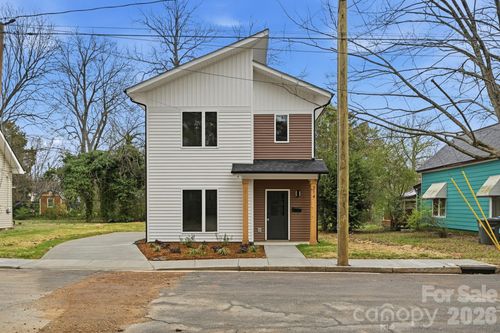 214 Chestnut St, Salisbury, NC, 28144-6436 | Card Image