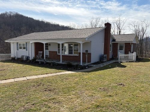 114 Wood Ln, Avonmore, PA, 15618-1197 | Card Image
