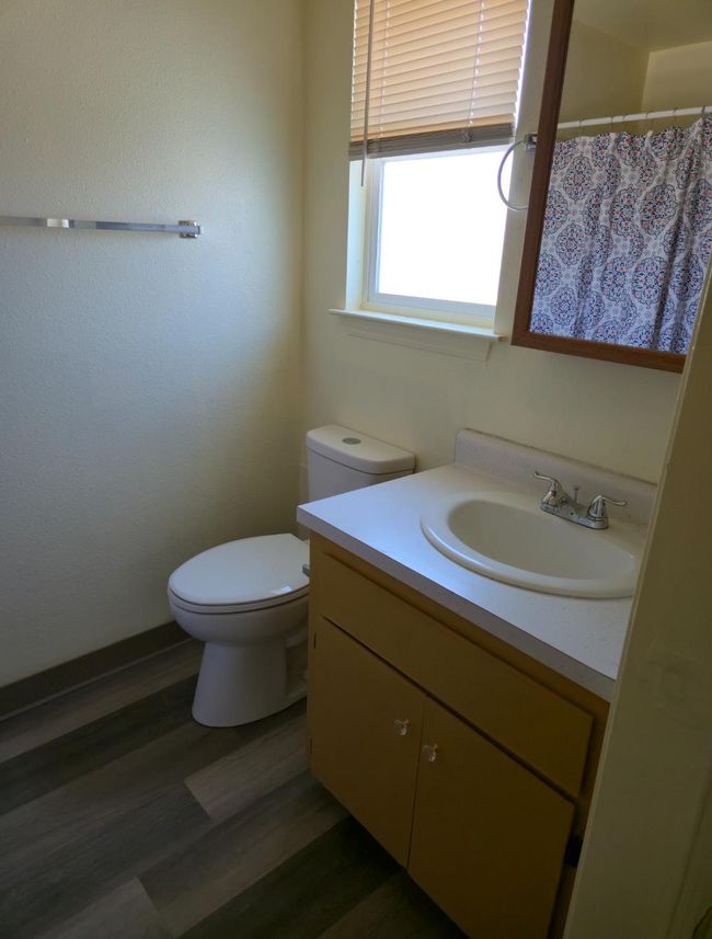 100 E Mariposa St, House other with 3 bedrooms, 0 bathrooms and null parking in Avenal CA | Image 13