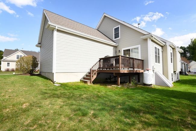 27 - 27 Arbor Hills Dr, Condo with 2 bedrooms, 3 bathrooms and 2 parking in Kingston MA | Image 34