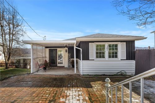 1408 N 9th St, Martins Ferry, OH, 43935-1830 | Card Image