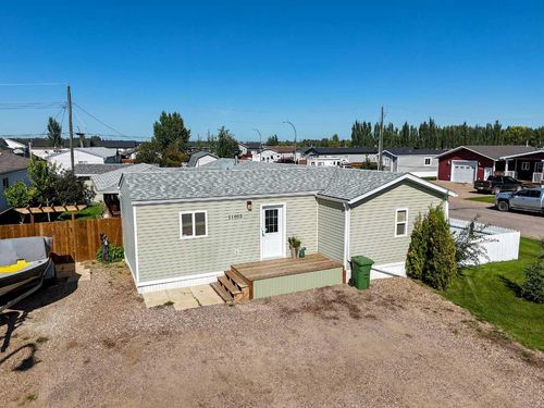 11002 102 Ave, La Crete, AB, T0H0G6 | Card Image