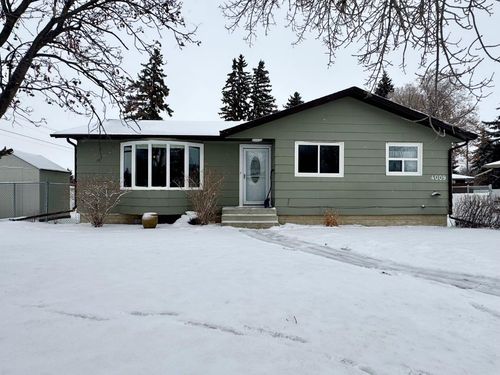 4009 54 St, Wetaskiwin, AB, T9A1S8 | Card Image