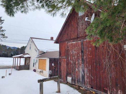 588 Us Route 3, Stratford, NH, 03590-4518 | Card Image