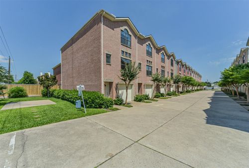 1204-3501 Link Valley Dr, Houston, TX, 77025-5105 | Card Image
