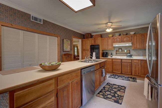 1026 Atchison St, House other with 3 bedrooms, 2 bathrooms and 2 parking in Sealy TX | Image 35