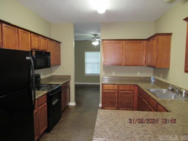 APT-18 - 1410 Robins St, Condo with 3 bedrooms, 2 bathrooms and null parking in Conway AR | Image 10