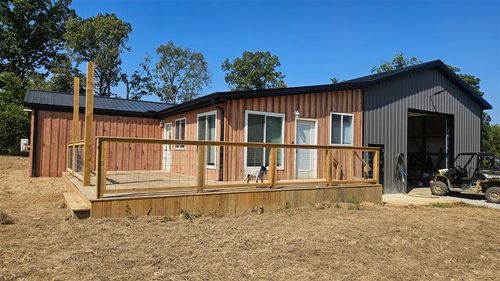 605 Phillip Whitlow Rd, Summer Shade, KY, 42166-9023 | Card Image